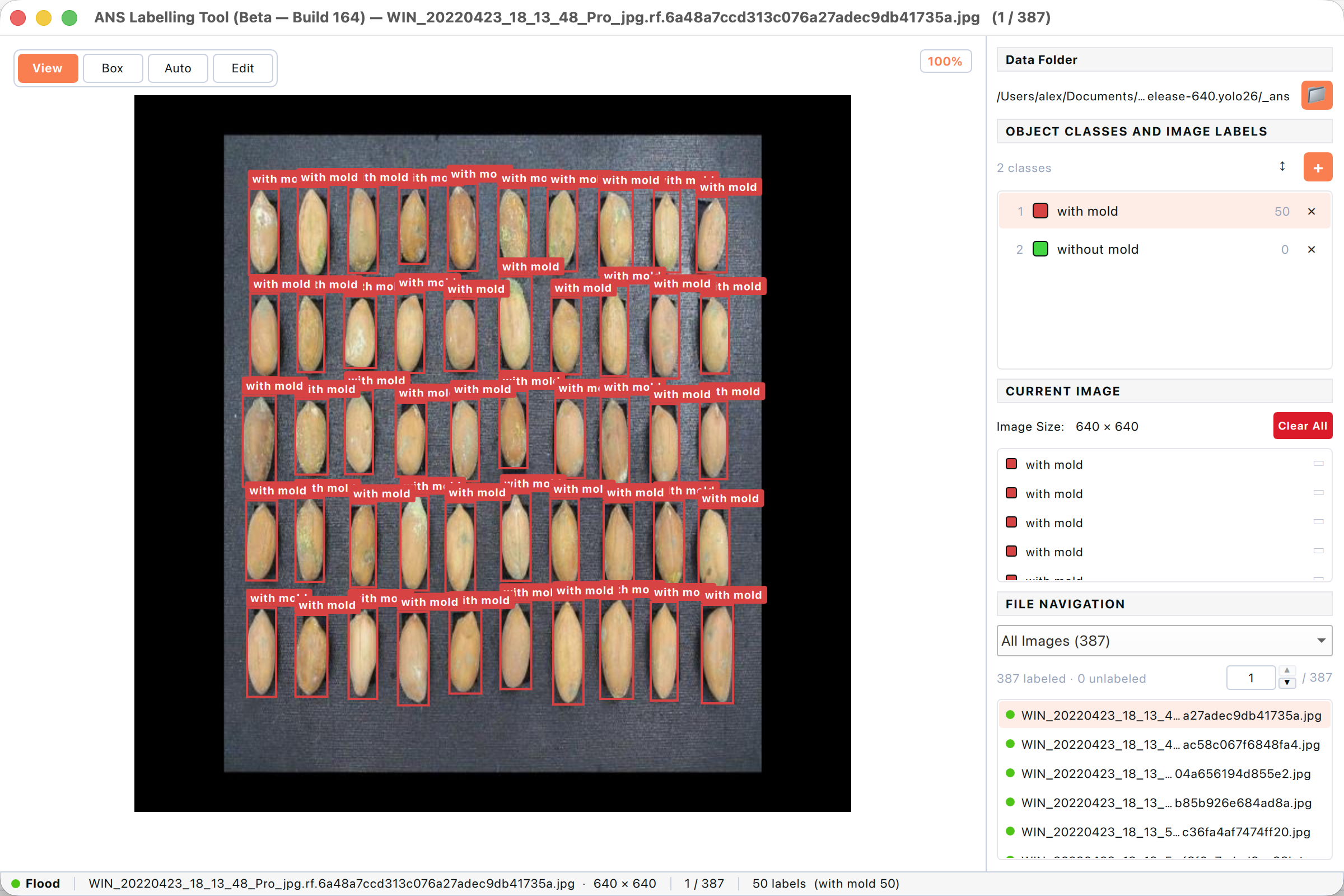 Detection task with a peanut quality-control dataset loaded.